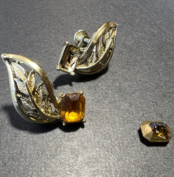 Vintage Citrine Screw Back Earrings Gold Tone Earr