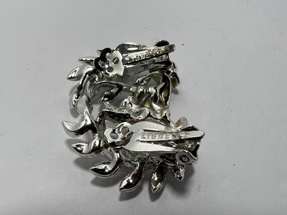 Gorgeous Lisner Signed Leaf Vine Earrings - image 10