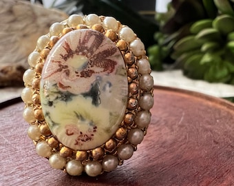 Gold Tone West Germany Painted Porcelain Ring