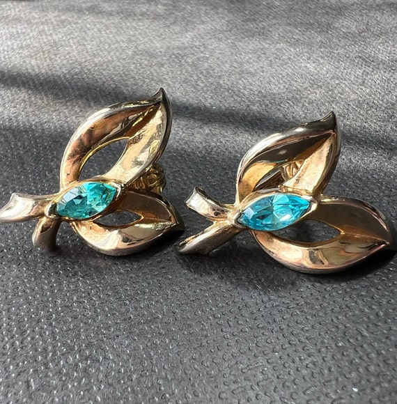 Vintage Gold Tone Clip On Earrings Blue Topaz Col… - image 6