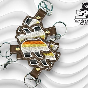 Bärenförmige Bär Pride Keychain