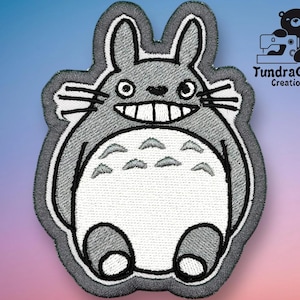 Toppe ricamate di Totoro