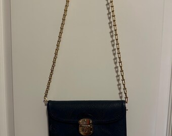 ルイ・ヴィトン ポルトフォイユ アメリア モノグラム マヒナ 財布