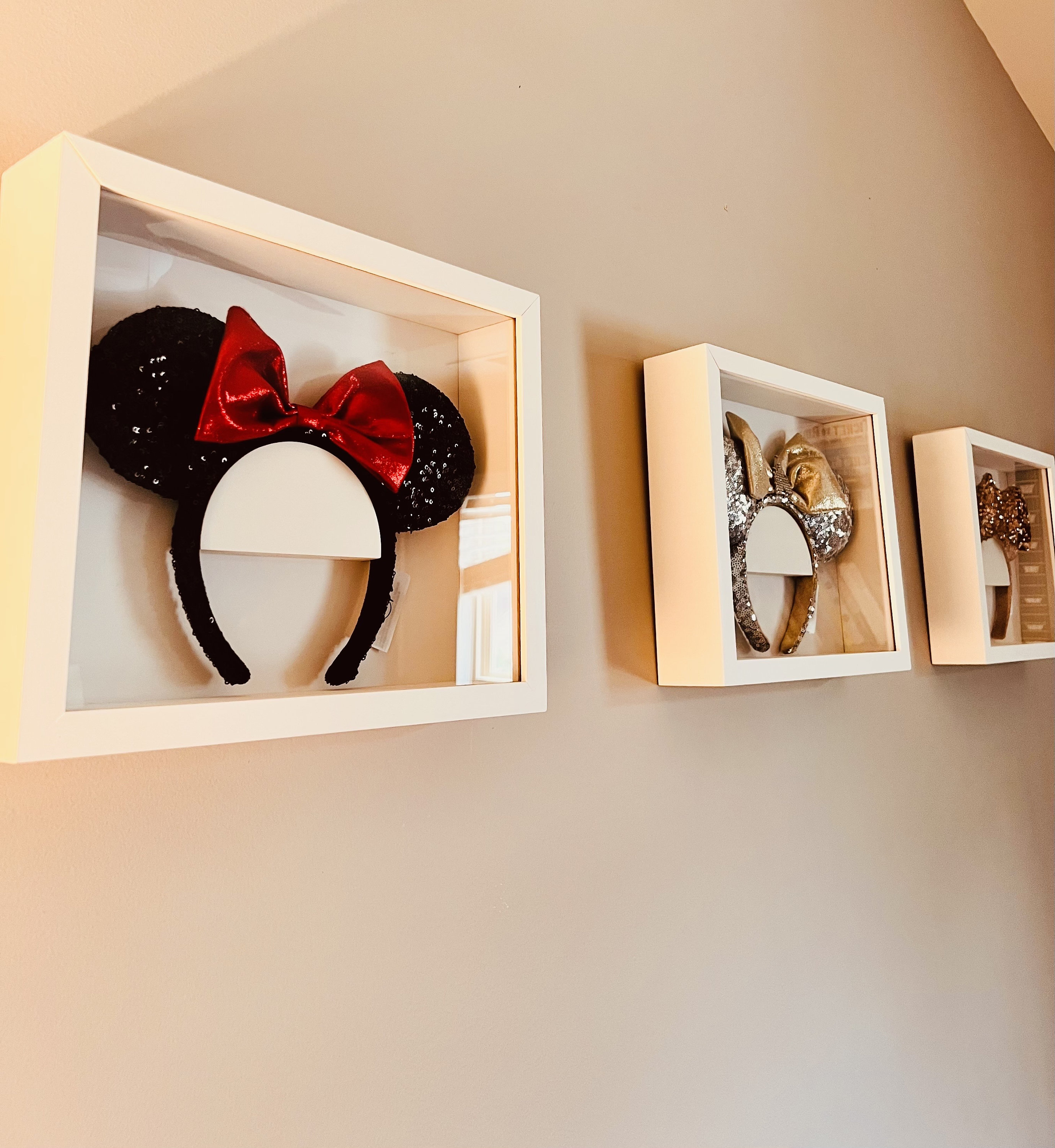 Disney Ears Headband Display Case, Glass Front Frame, Disney  display picture 1