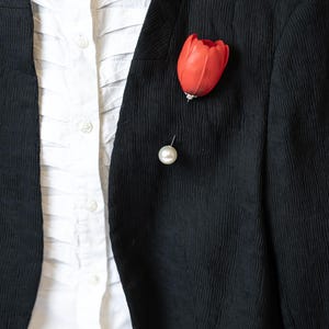 Red Tulip flower brooch pin | Gift for mother For daughter Elegant brooch Gift for her Romantic brooch for women