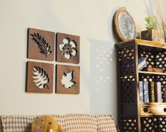 1/6 scale set of miniature carved paintings 4 pieces for popular fashion 12 inch dolls. Dollhouse decor, furniture for roombox, diorama.