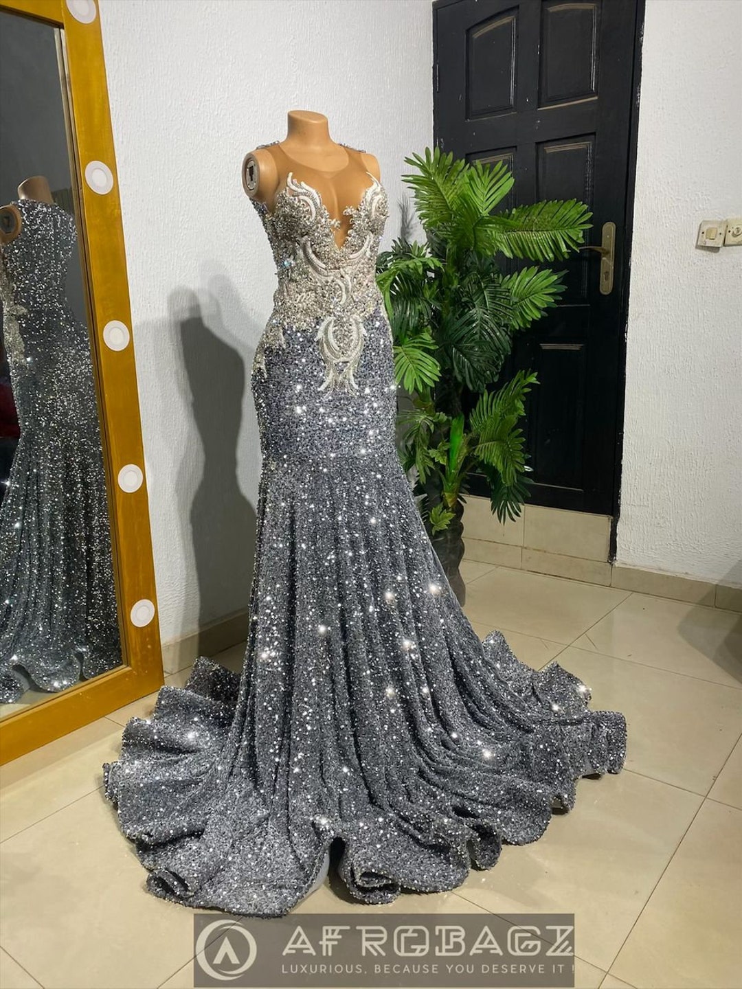 Stunning Long Sleeve Sequin Mermaid Prom Gown for Elegant Evening Events main image 1