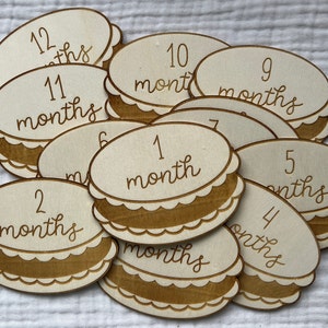 Marcadores y discos de madera para hitos mensuales de bebés en forma de macarrón para recién nacidos: momentos importantes del bebé / regalo para baby shower