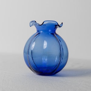 Vintage Hazel Atlas uranium glass vase - Cobalt blue Fenton flower vase, bulbous shape - Italy 1930s - Decorative retro vase, gift idea
