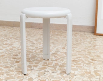 Vintage tripod stool by Metaform - Postmodern Memphis Style - Made in Italy 1980s