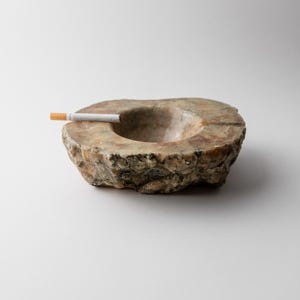 Vintage 1960s Alabaster Ashtray, Hand Carved Italian Stone with Raw Textured Design, Sculptural Table Decor, Timeless Elegant Gift Idea image 3