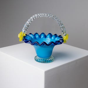 Vintage Murano glass handle bowl - blue with yellow flowers - Mid Century Design Italy 1970s - Decorative glass art, gift idea elegant