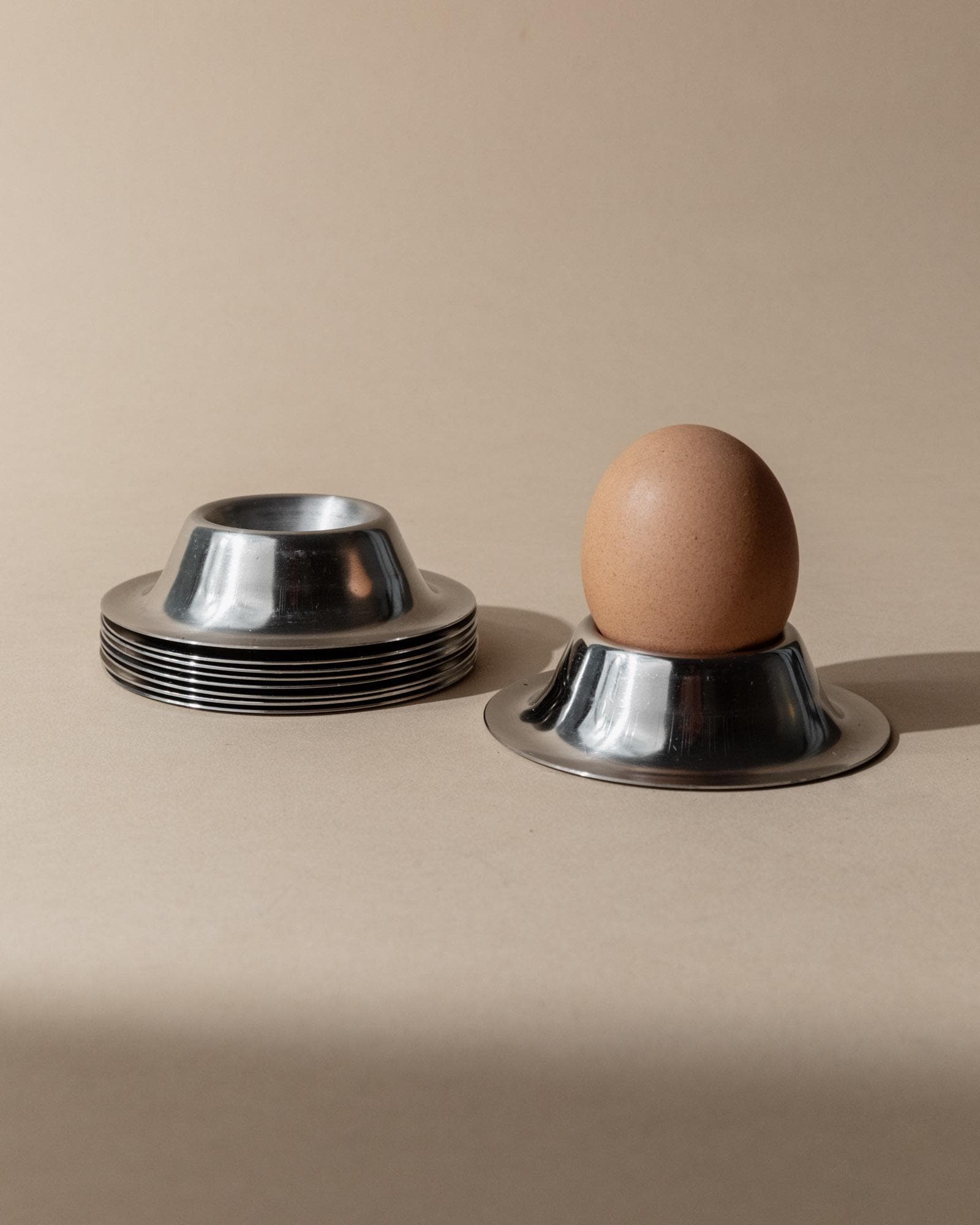 Thomas egg cup - Etsy 日本