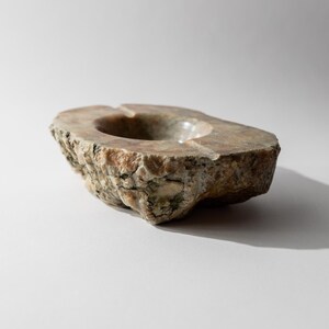 Vintage 1960s Alabaster Ashtray, Hand Carved Italian Stone with Raw Textured Design, Sculptural Table Decor, Timeless Elegant Gift Idea image 9