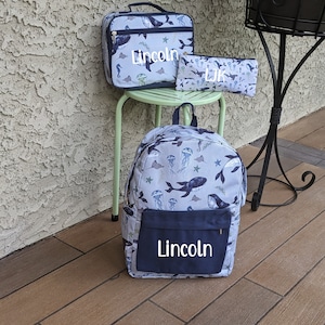 Sac à dos personnalisé créature marine : cartable requin et animaux marins pour enfants, boîte à lunch animaux marins, cadeau créature de plage, cadeau de rentrée des classes