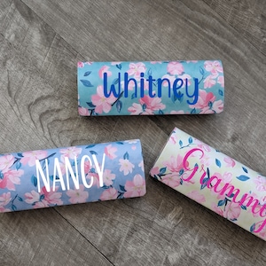 Personalized Eyeglass Case For Women Hard Case for Eyeglasses. Ladies Floral Eyewear Case, Custom Gift For Mother, Grandmother Gift For Aunt