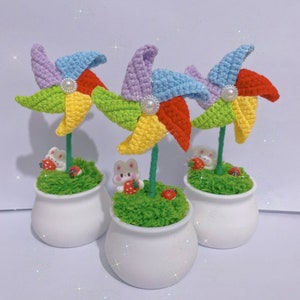 Crochet Potted Windmill Mini Knitting Windmill with Flowerpot Yarn Windmill Crochet Blossom Potted Windmill Home Car Decor Gift for Friends