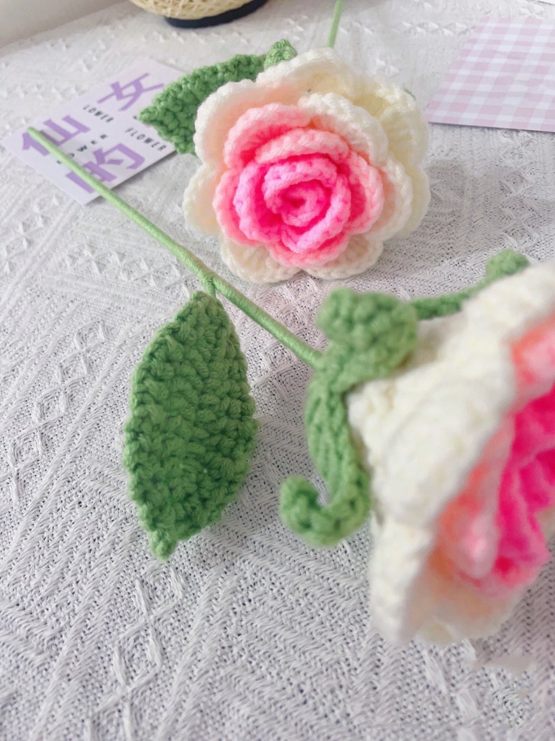 Pink Crochet Roses Finished Crochet Pink Rose Knitting Gradient Rose Bouquet Crochet ...