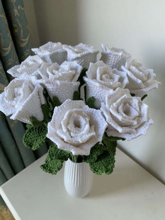 Crochet Detailed White Rose With Leaves, Yarn Flower Gift - Etsy