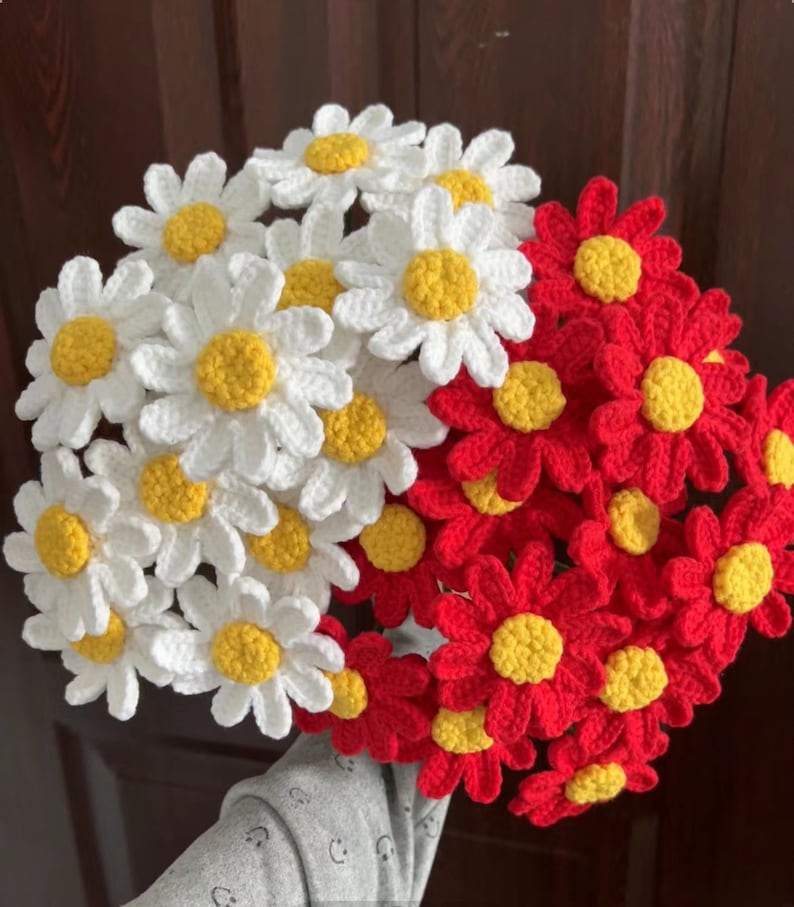 Finished Crochet Daisy Bouquet Knitting Daisy With Leaves Etsy