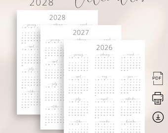 Puede incluir: Calendarios imprimibles en blanco para los años 2026, 2027 y 2028. Los calendarios están apilados, con el año en la parte superior de cada página. La palabra "Calendars" está escrita en cursiva.