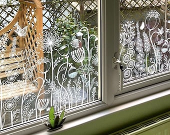 Benutzerdefinierte Größe Fensterfolie für Badezimmer - Frühling Schmetterlinge und Blumen Bordüre Fensteraufkleber - Wiederverwendbare, nicht klebrige Fensterbilder von Dizzy Duck