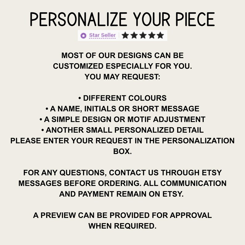 a message that encourages personalizing a piece of clothing, stating that most of their designs can be customized, and that the request can be made in the personalization box. It also mentions that a preview can be provided for approval when needed.