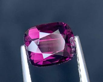 Natural Pink Spinel Gemstone | 1.50 Ct Sri Lanka Untreated SI Clarity