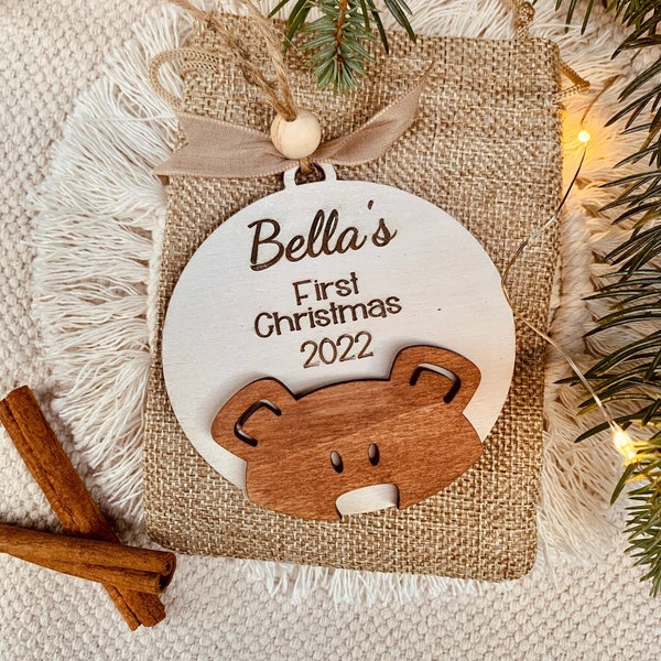 Personalised Christmas Ornament, Baby first Christmas, Custom Geschirr, Baby erstes Weihnachten, Christbaumschmuck aus Holz, Handgemacht