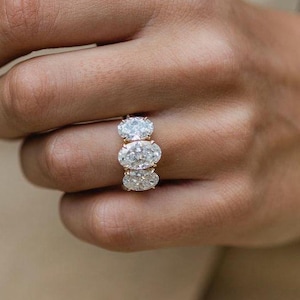 Oval förlovningsring med tre stenar, ovalslipad moissanitvigselring, jubileumsring i 14 karat vitt guld, brudtärningsring, löftering