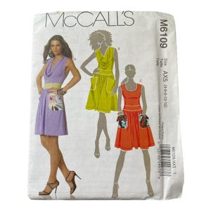 McCall&#39;s Pattern M6109 Dress Sz 4 6 8 10 12 Uncut FF Complete 2010