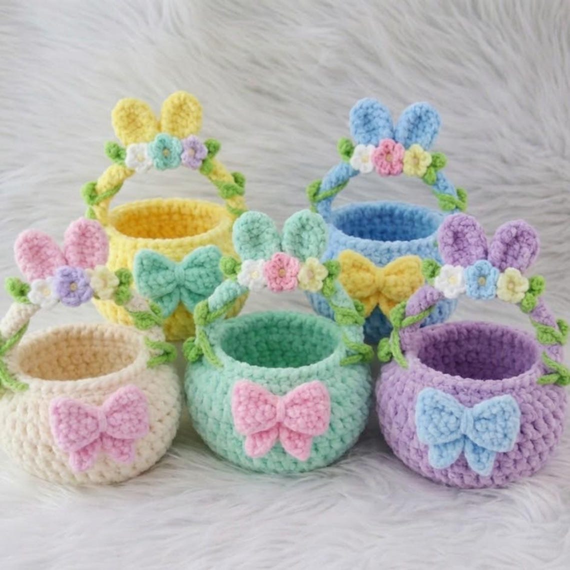 Crochet Easter Bunny Basket Pattern | Egg Hunt Bucket (PDF Pattern) - Etsy