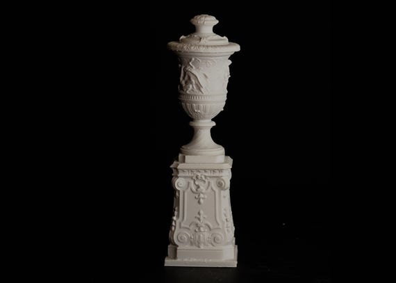 Decorative Urn on Pedestal – Elegant Desk & Shelf Ornament