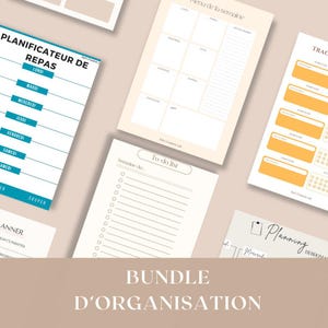 Peut inclure: Un lot d'organisateurs imprimables. Le lot comprend un planificateur de repas, une liste de choses à faire, un planificateur de menu hebdomadaire et un suivi des habitudes. Les modèles sont de style minimaliste avec un fond beige clair et du texte noir.