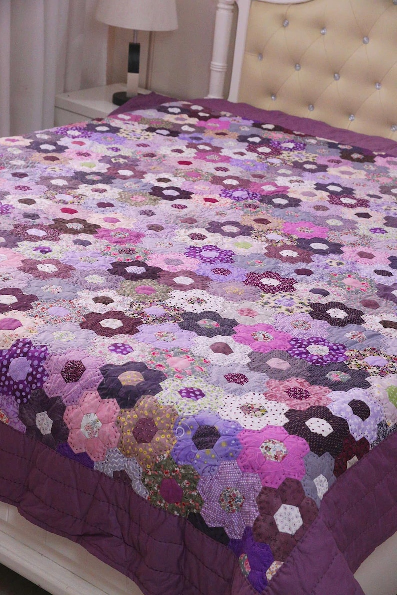 Hand-quilted Hexagon Patchwork Quilt: Bordeaux Amish Style, Custom Made ...