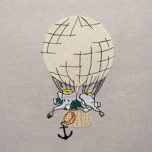 Babar Elefant im Ballon, 4 Größen, Stickdatei