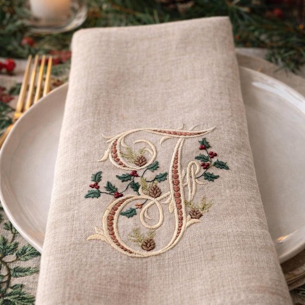 Vintage old Monograms for Christmas, 26 capital letters, 5 sizes, machine embroidery designs