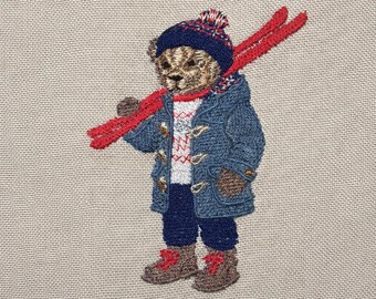 Teddy bear with ski pair, 3 sizes, machine embroidery designs