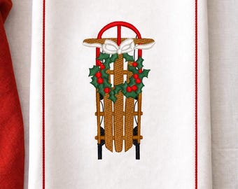 Decorated sled Wreath, 4 sizes, machine embroidery designs