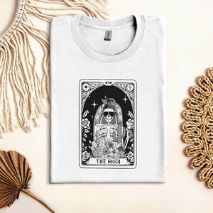 The Mom Tarot Card Shirt, Retro Skeleton Mother Tshirt, Mother&#39;s Day Gift, Funny Mama Sweatshirt, Witchy Vibes Mama Tee