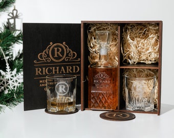 Personalized Decanter Set. Whiskey Glasses with Wooden Coasters. Gift for Husband, Gift for Dad, Gift for Him, Birthday Gift, Wedding Gift