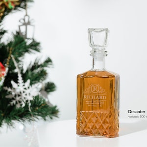 Discover the pinnacle of whiskey enjoyment with our finely crafted decanter. Its classic design adds a touch of sophistication to any home bar or gathering.