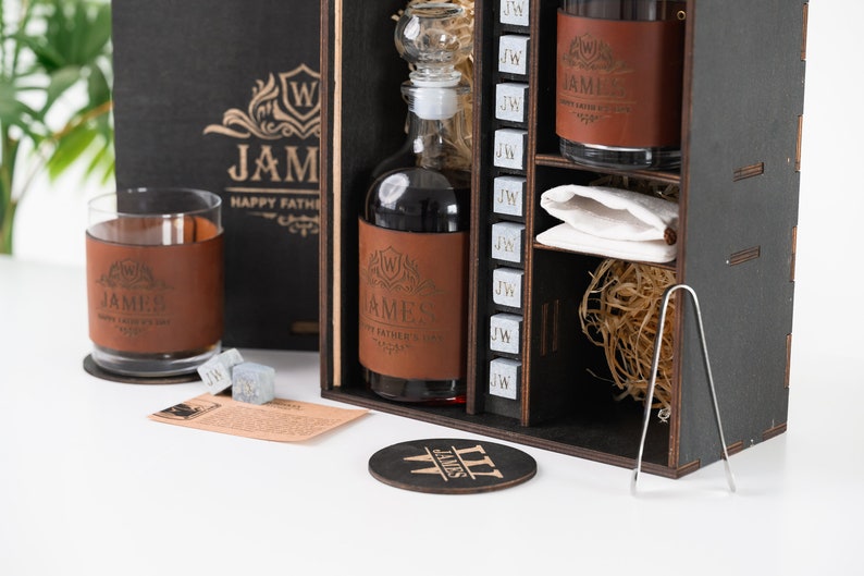 Accompanied by whiskey stones, this set ensures your drink remains cool without dilution, preserving the integrity and flavor of your favorite whiskey.