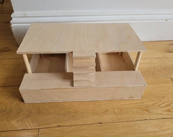 Hamster sandbox with platform for wheel