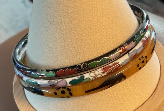 3 CLOISONNE BANGLE BRACELETS - image 1