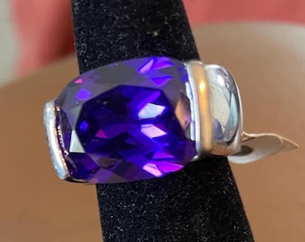 PURPLE AMETHYST RING, 18KGE Gold Electroplated,  Size 5