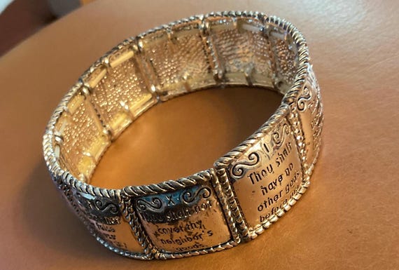 TEN COMMANDMENTS BRACELET. Silver Tone. Stretch - image 2