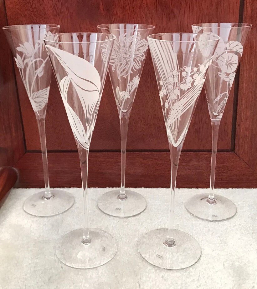 12 LES FLEURS Crystal Champagne Glasses the Franklin Mint Full Set