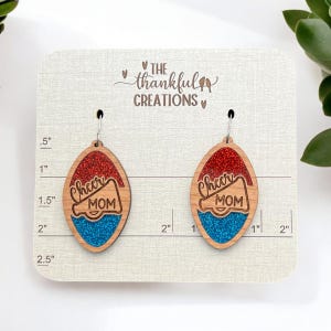 Lot de boucles d'oreilles incrustées Cheer Mom Fichier laser en téléchargement numérique SVG PDF