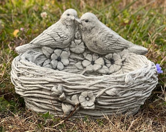 Amazing Drinker For Birds Concrete Drinking Bowl Statue Cement bird bath ornament Stone bowl sculpture Bird Decor Yard Art Figurine